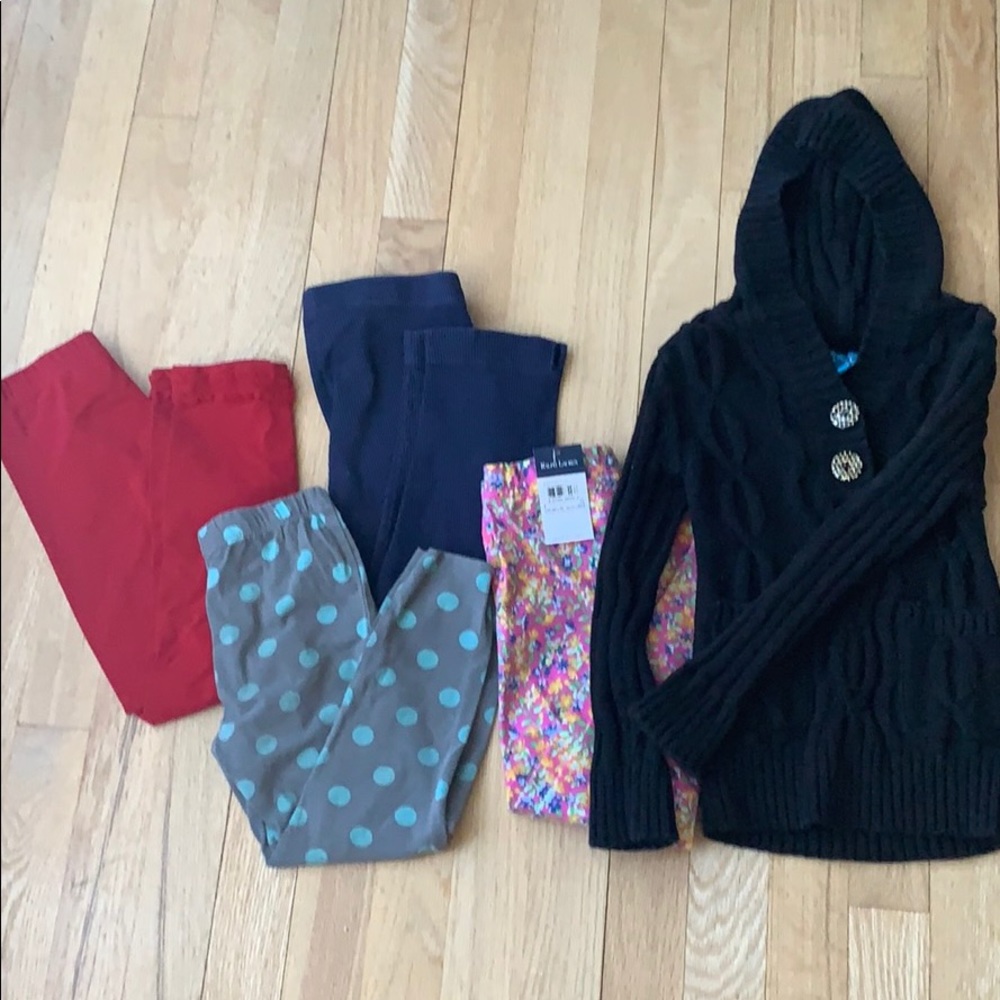 Girls’ play lot includes NWT Ralph Lauren leggings